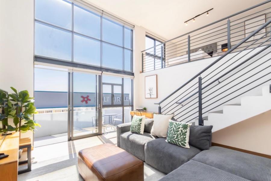 2 Bedroom Property for Sale in Woodstock Western Cape